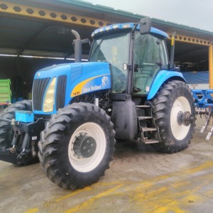 New Holland TG 285
