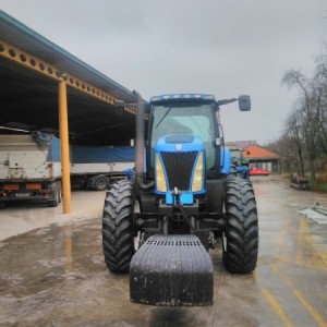 New Holland TG 285