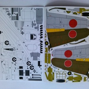 Avion Kawasaki Ki-61 HIEN - kartonski model maketa
