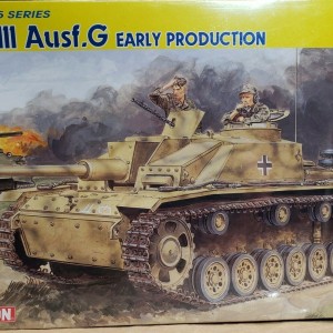 Maketa tenka tenk STUG III AUSF.G oklopnjak 1/35 1:35