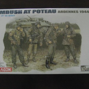 Maketa figurice Ambush at Poteau (Ardennes 1944) 1/35 1:35