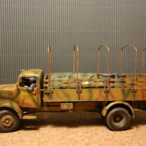 Maketa kamion WWII German Heavy 4WD Cargo Truck L 4500 A