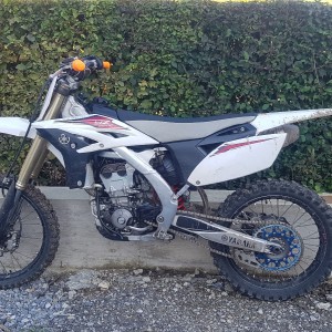 Yamaha yzf 250