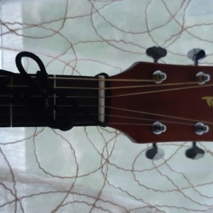 Ibanez akustična gitara