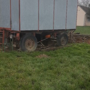 Prodajem prikolicu 5t 1100 eura