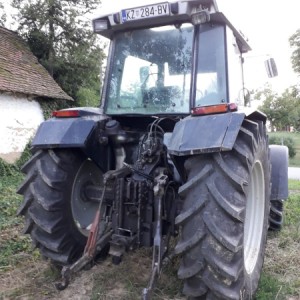 Traktor Massey Ferguson 3080