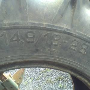 Guma za traktor 14,9/13-28