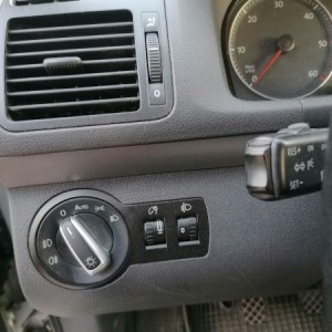 Vw touran 1.9 tdi Akcija zimski set kotača gratis