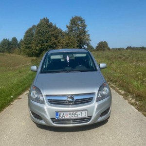 Opel Zafira 1,7 DTR ENJOY