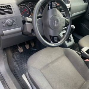 Opel Zafira 1,7 DTR ENJOY
