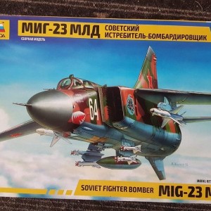 Maketa avion MiG -23 Flogger MiG-23 Mikoyan i Gurevič MiG