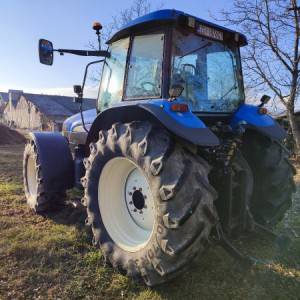 New holland TM 155