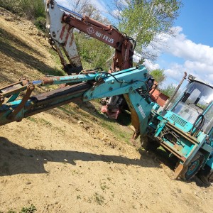 Komatsu dijelovi