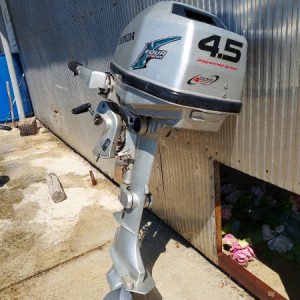 Motor za čamac Honda 4.5KS