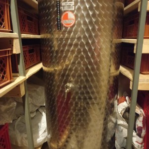 Prodajem inox bačve Letina 200,320 I 400l