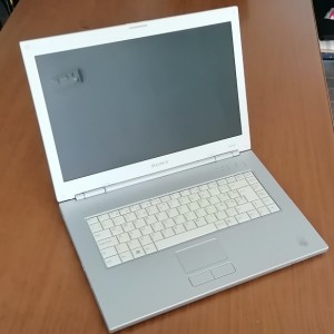 Sony VAIO VGN-N11M_W CoreDuo T2050/2Gb/120Gb SSD/DVDR (23)