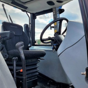 Traktor New Holland T5070, TOP STANJE
