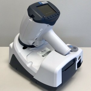 Nidek HandyRef-K Handheld Ref/Keratometer