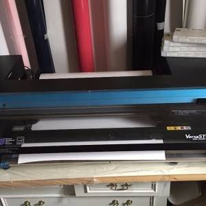 Roland VersaSTUDIO BN-20 Desktop Inkjet Printer/Cutter
