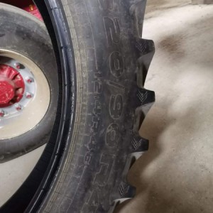 Gume 320/90R46 270/95R32 380/85R30