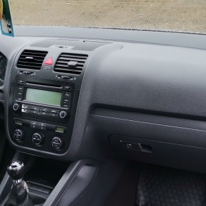 GOLF V 1.6 BENZIN