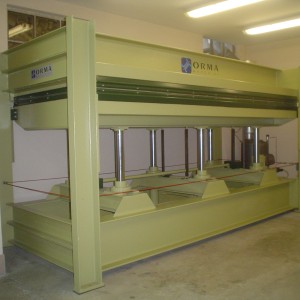 Orma Macchine NPC 3000 -stolarska grijana cilindrična preša