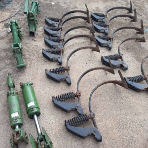 12 tjela od grubera original John Deere
