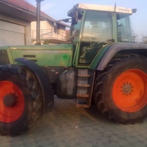 Traktor Fendt Favorit 816 818 822 824 920 924 926 *KUPUJEM*
