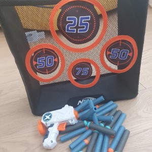 Nerf pištolj i meta
