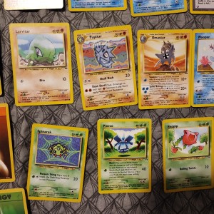 Prodaje se kompletan lot original Pokemon karata najstariji setovi