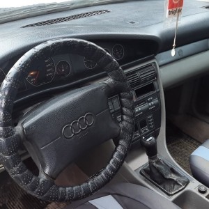 AUDI   A6 1.9 tdi