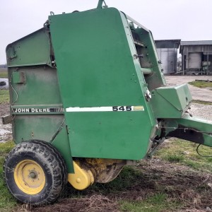 Balirka John Deere 545