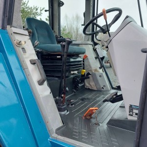 LANDINI 8880 99 GOD,KLIMA,SERVO,ODLICAN