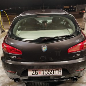 Alfa Romeo 147 1.9 JTDMultijet 200+KS!!