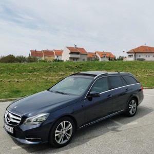 Mercedes E 220