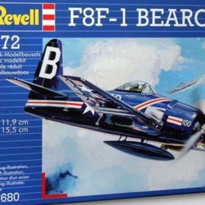 Maketa avion USN F8F-1 Bearcat 1/72 1:72
