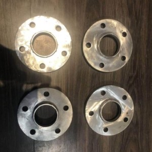 Dinstanceri 5x114 .3