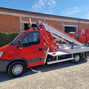 Iveco sa radnom košarom 16m, 2011g, B-kat, ODLIČNA