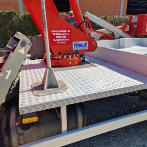 Iveco sa radnom košarom 16m, 2011g, B-kat, ODLIČNA