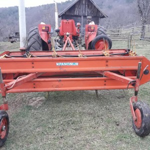 Grablje Panonija 220