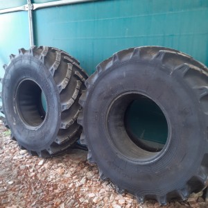 GUME ZA KOMBAJN 23,1 R 26