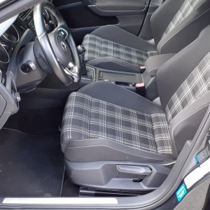 Golf VII 2,0 GTD Panorama, navigacia, keylles