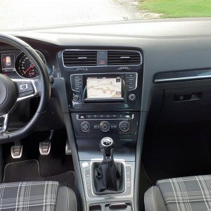 Golf VII 2,0 GTD Panorama, navigacia, keylles