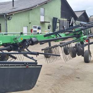 Sakupljač sijena Deutz Fahr SwatMaster 6952 Vario