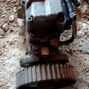 Bosch pumpa za auto Passat b5