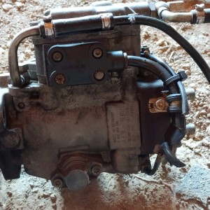 Bosch pumpa za auto Passat b5