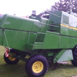 1984 Kombajn John Deere 985