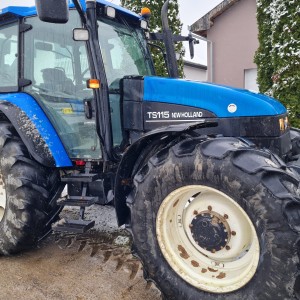 New holland ts115