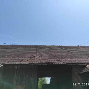 Crijep, različit