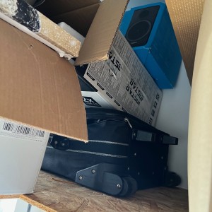 Gaming PC uz puno dodatne opreme i 95+ igrica, čitaj sve plz